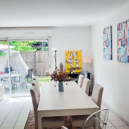 Holiday home Charmante Maison Familiale *